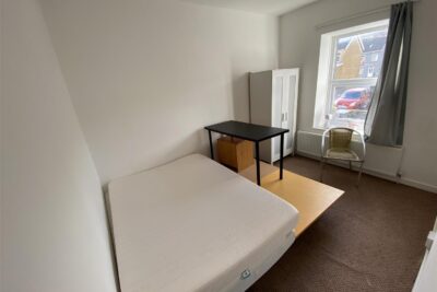 room for rent old park terrace