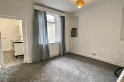 room for rent john street