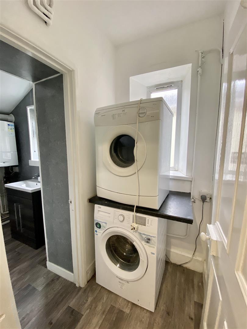 room for rent john street