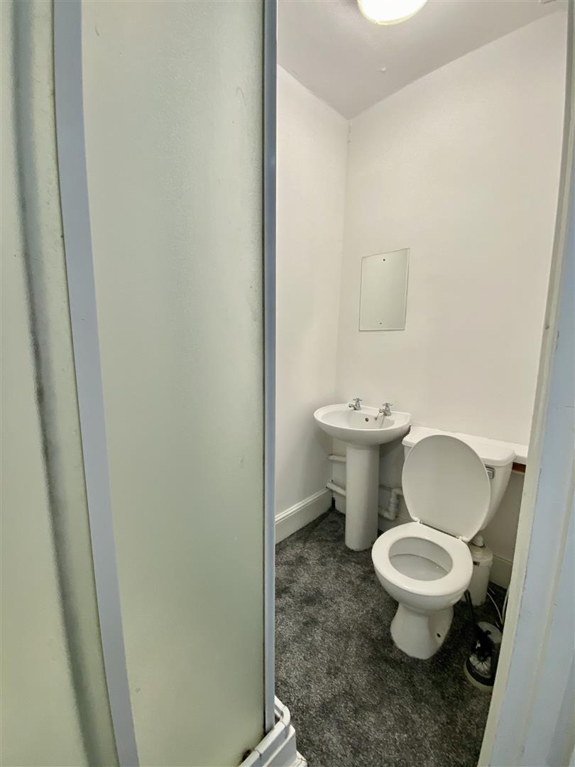 room for rent john street