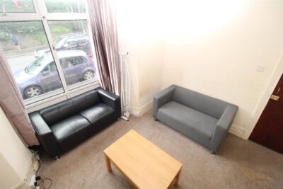 room for rent broadway