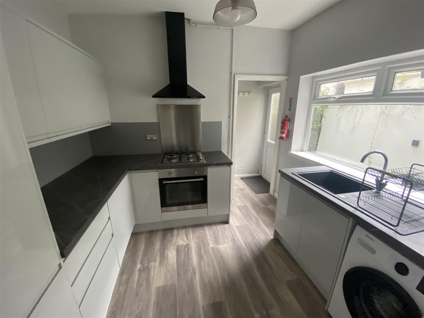 room for rent castle buildings