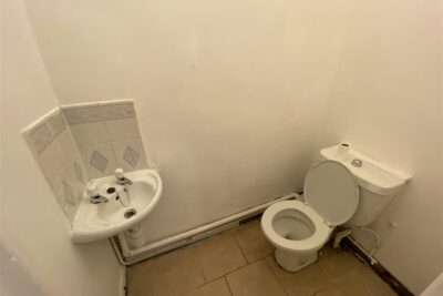 room for rent cardiff road