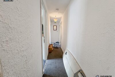 room for rent tower street