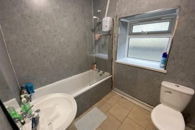 room for rent cardiff road