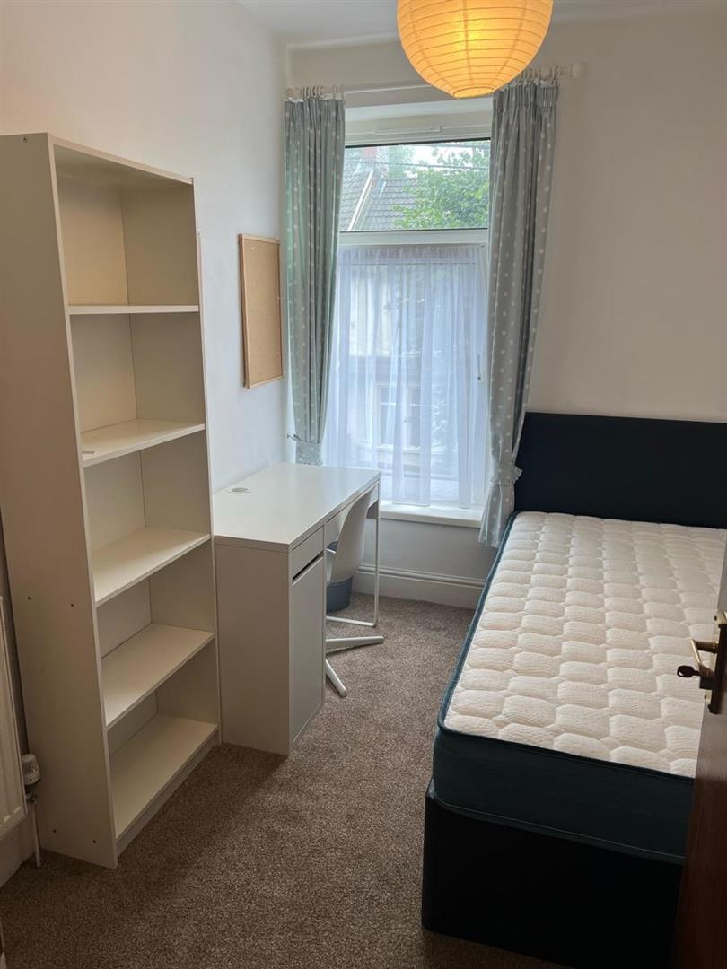 room for rent bertha street