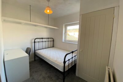 room for rent queen street