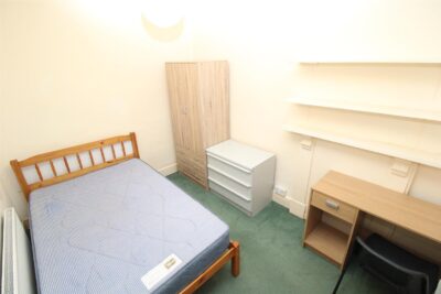 room for rent wood road