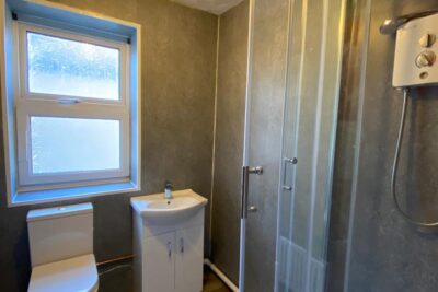 room for rent queen street