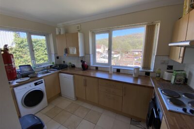 room for rent broadway