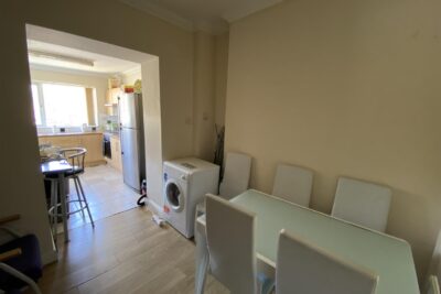 room for rent broadway