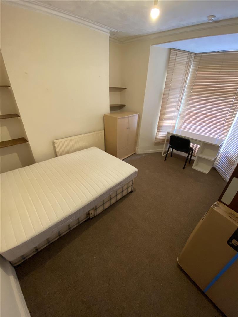 room for rent broadway