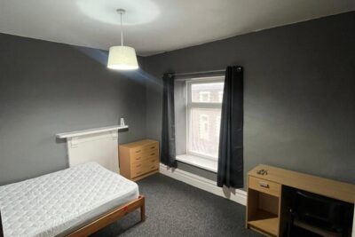 room for rent wood road