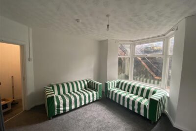 room for rent broadway