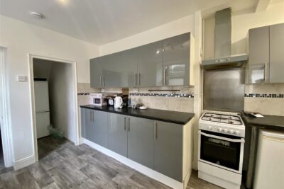 room for rent john street