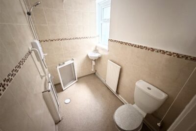 flat for rent robert street