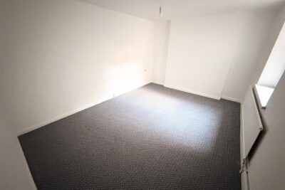 flat for rent robert street
