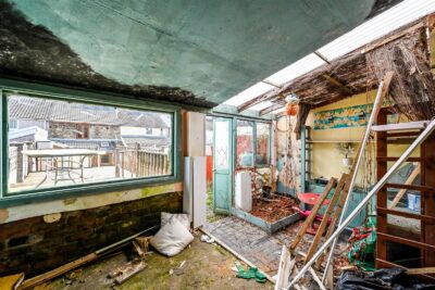 house - terraced for rent duffryn street