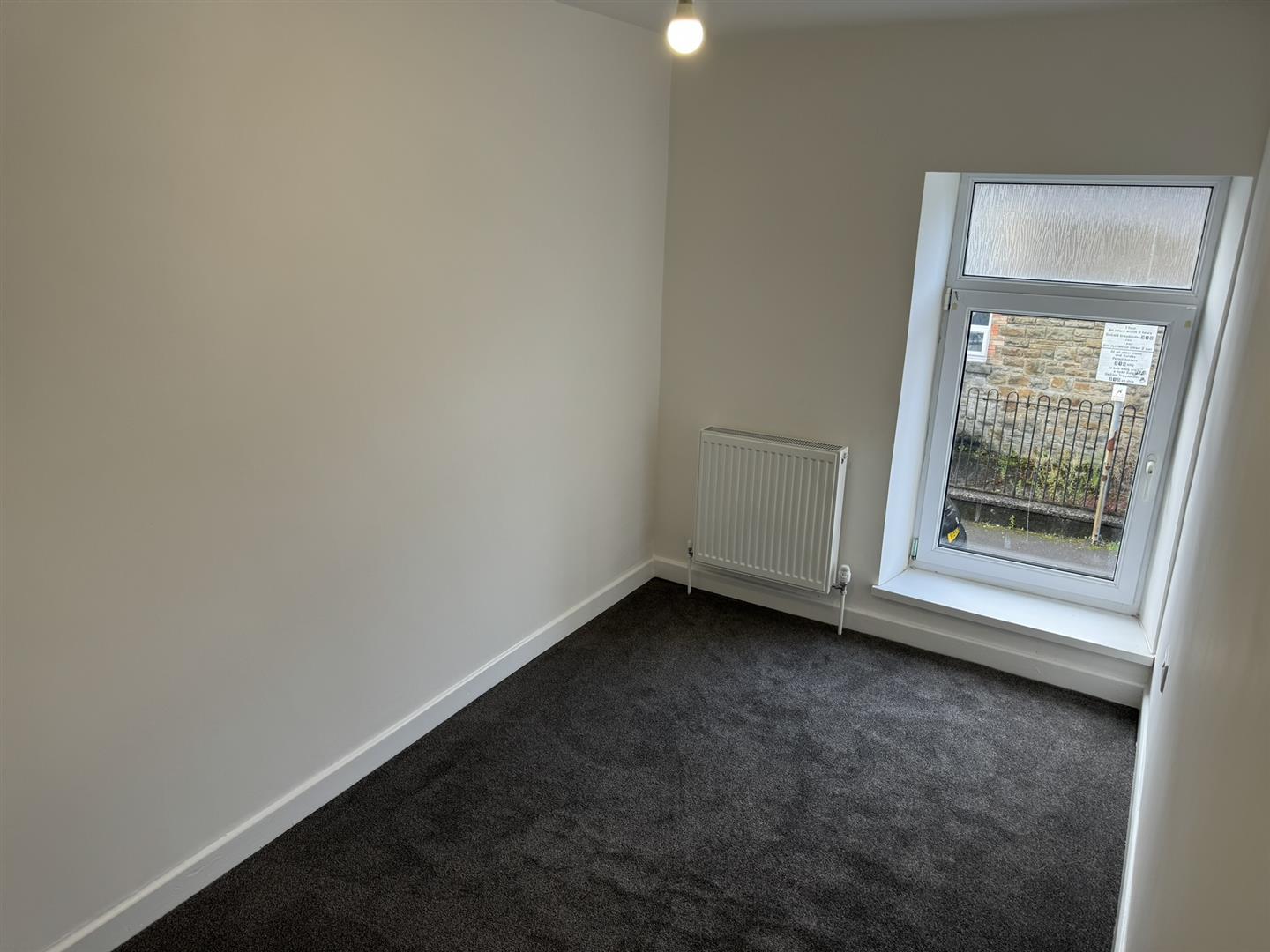 house - terraced for rent horeb street