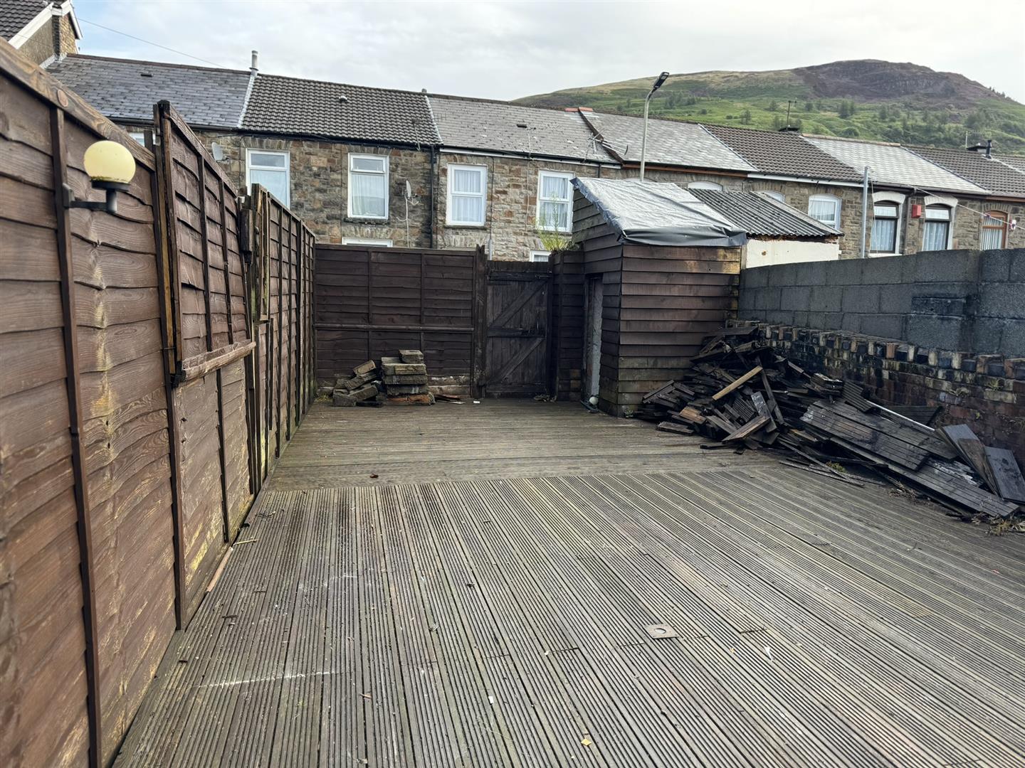 house - terraced for rent horeb street