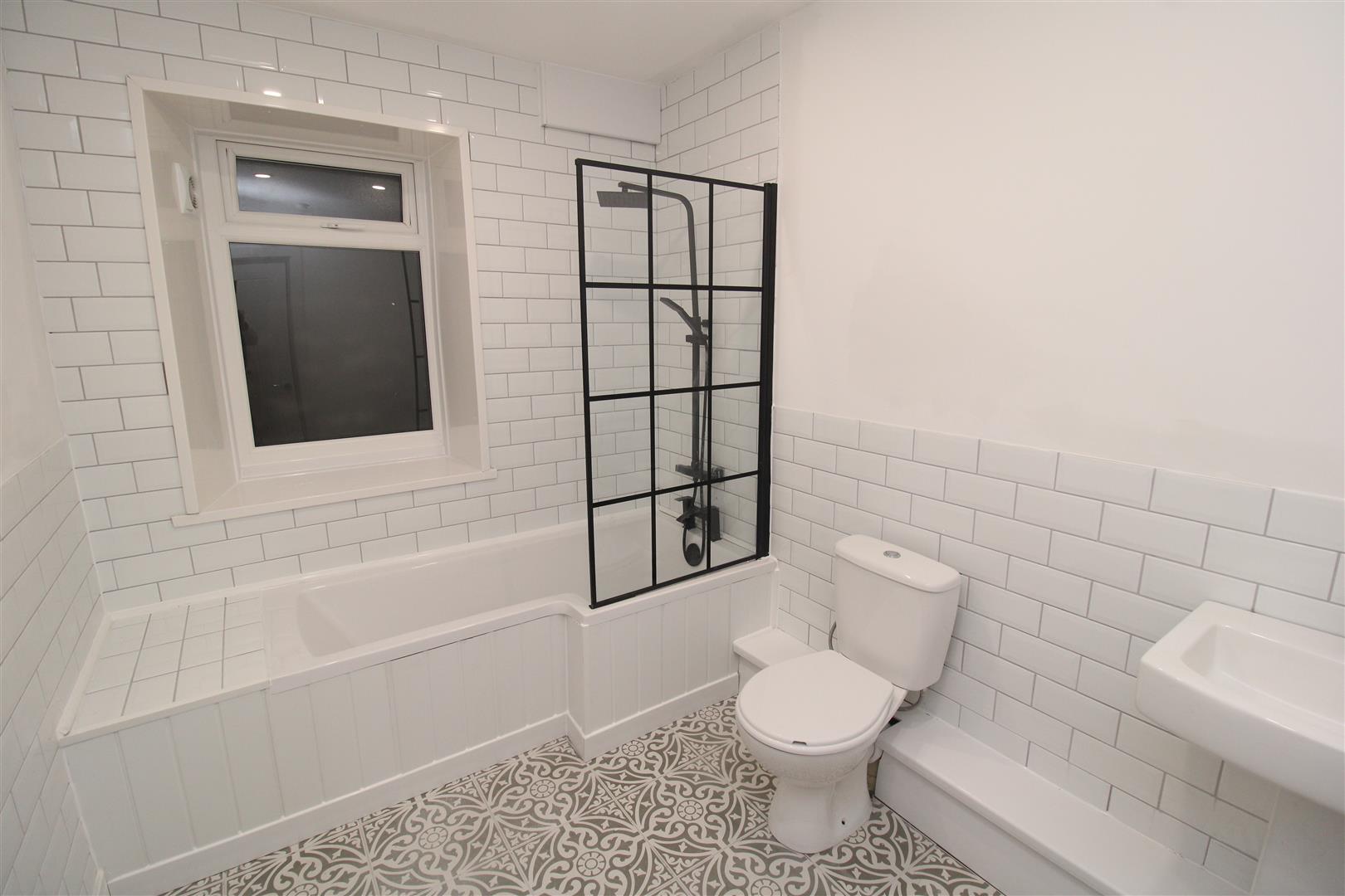 house for rent duffryn street