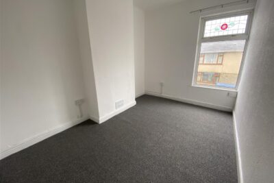 house - terraced for rent neville terrace