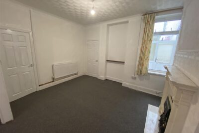 house - terraced for rent neville terrace