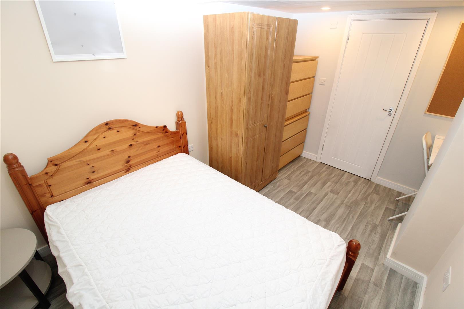 room for rent kingsland terrace