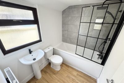 house - terraced for rent brook street