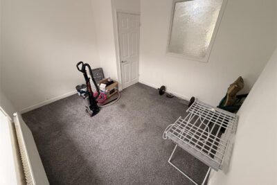 house - terraced for rent elizabeth street