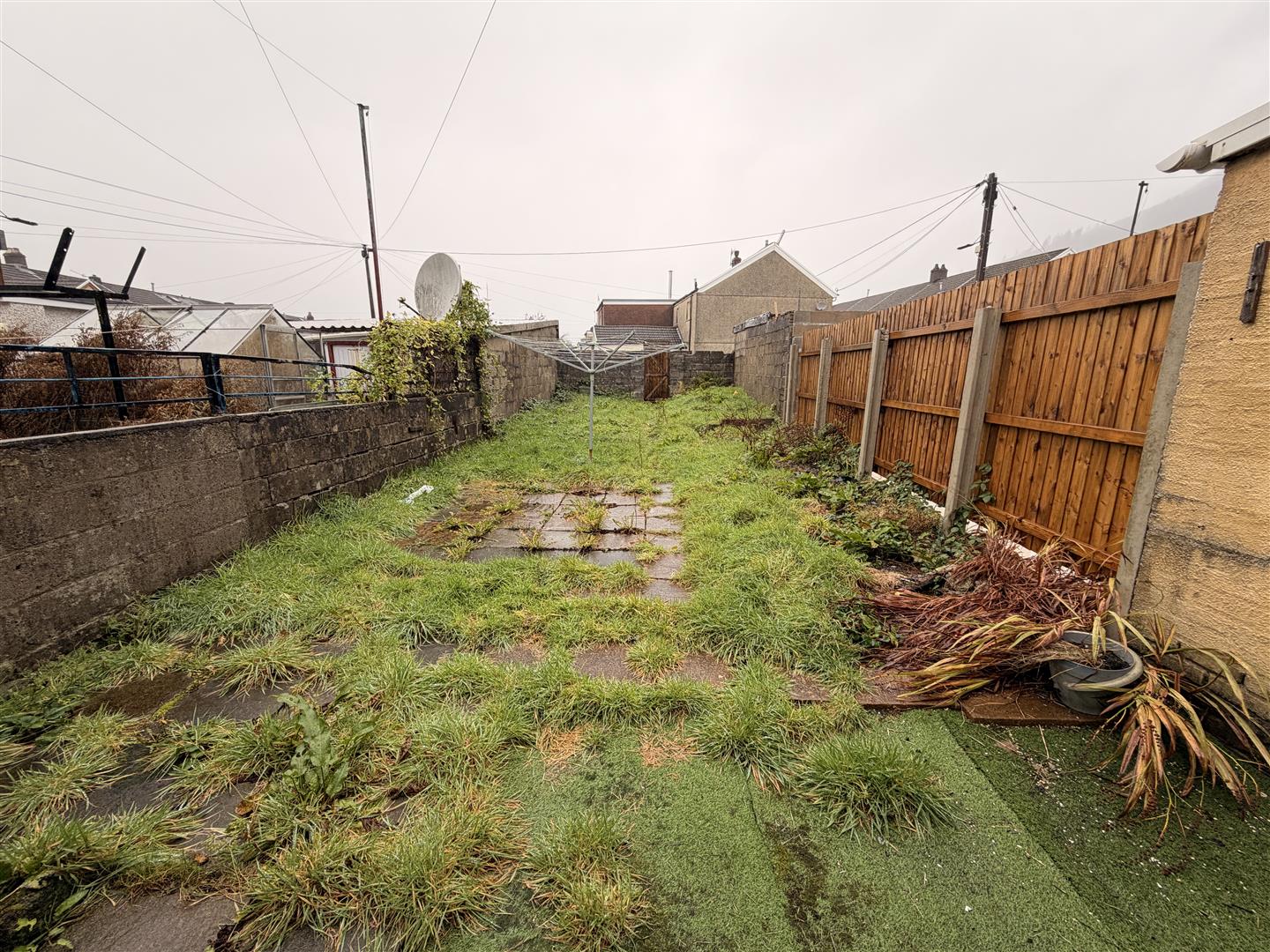 house - terraced for rent elizabeth street
