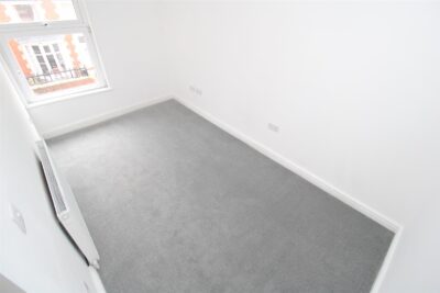 house - terraced for rent blenheim road