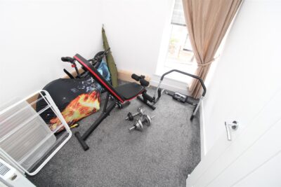 house - terraced for rent charles street