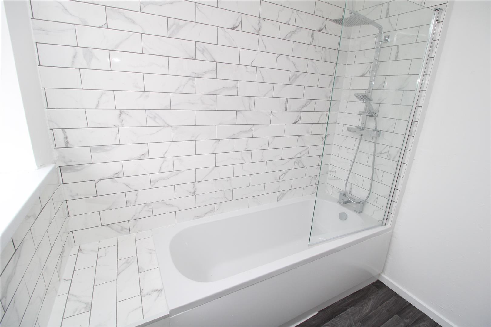 house - terraced for rent thomas street