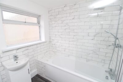 house - terraced for rent thomas street