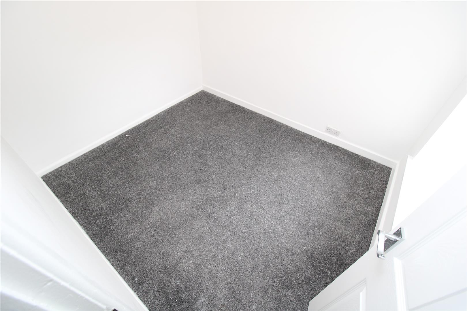 house - terraced for rent thomas street