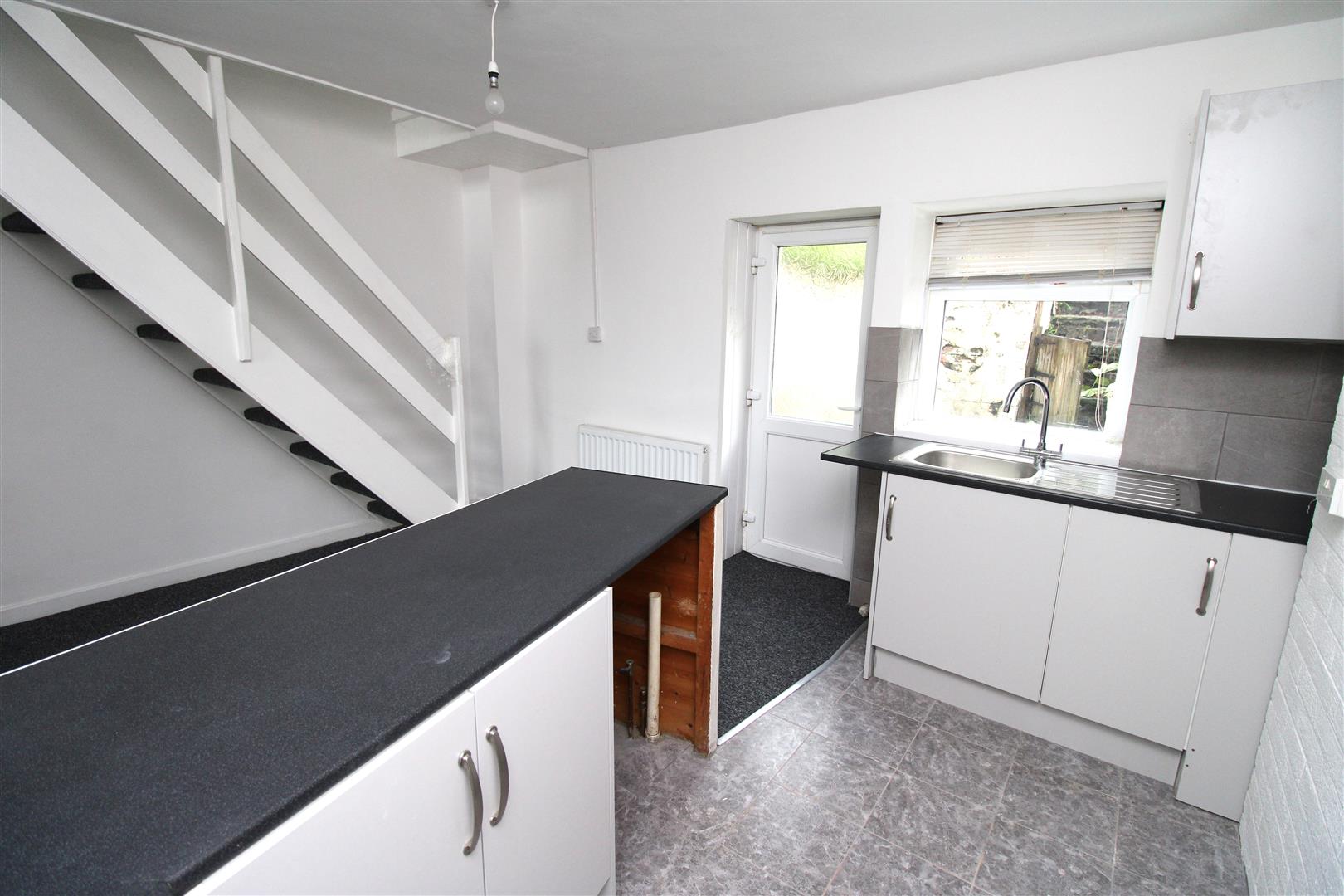 house for rent pantypwdyn road