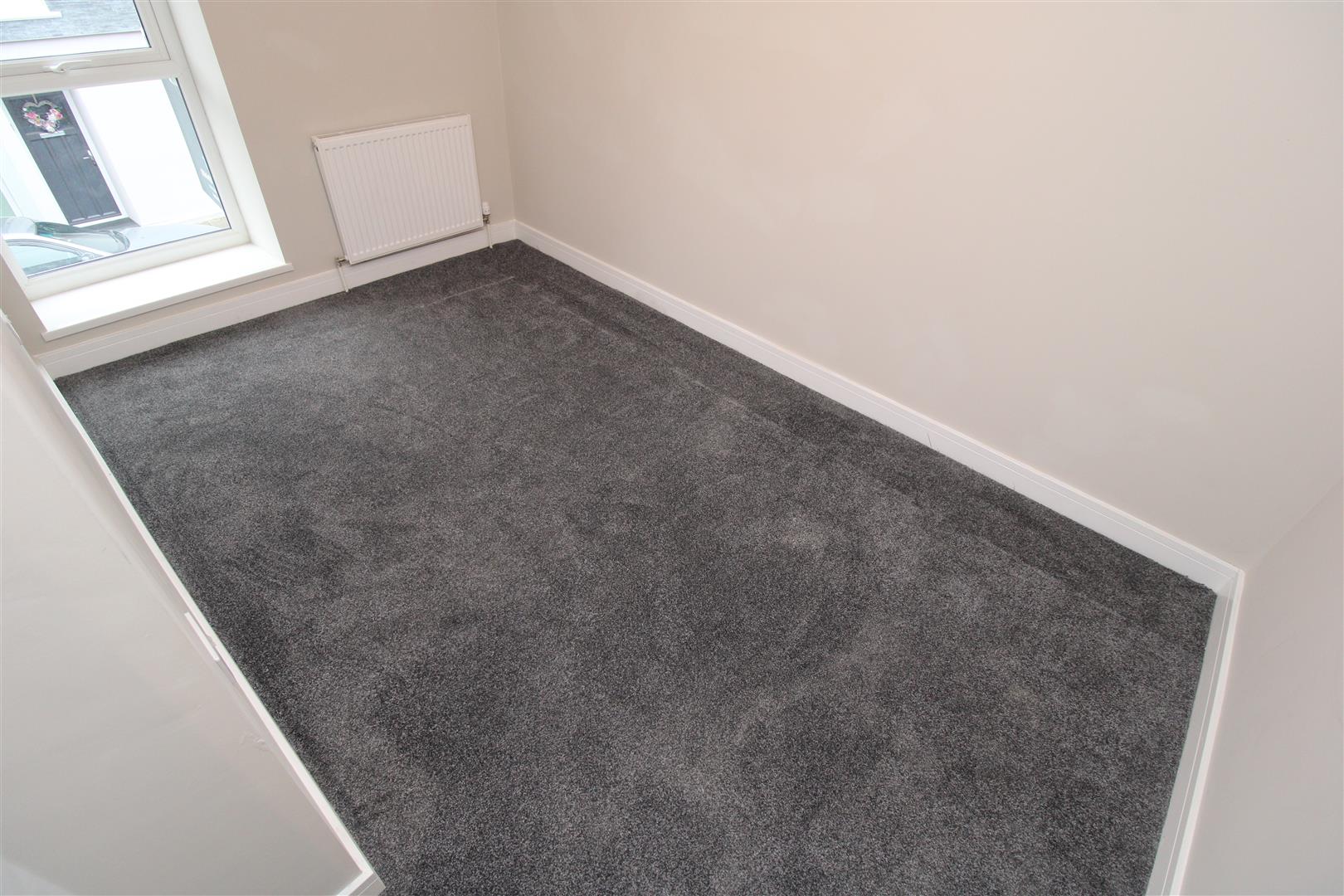 house - terraced for rent tynybedw street