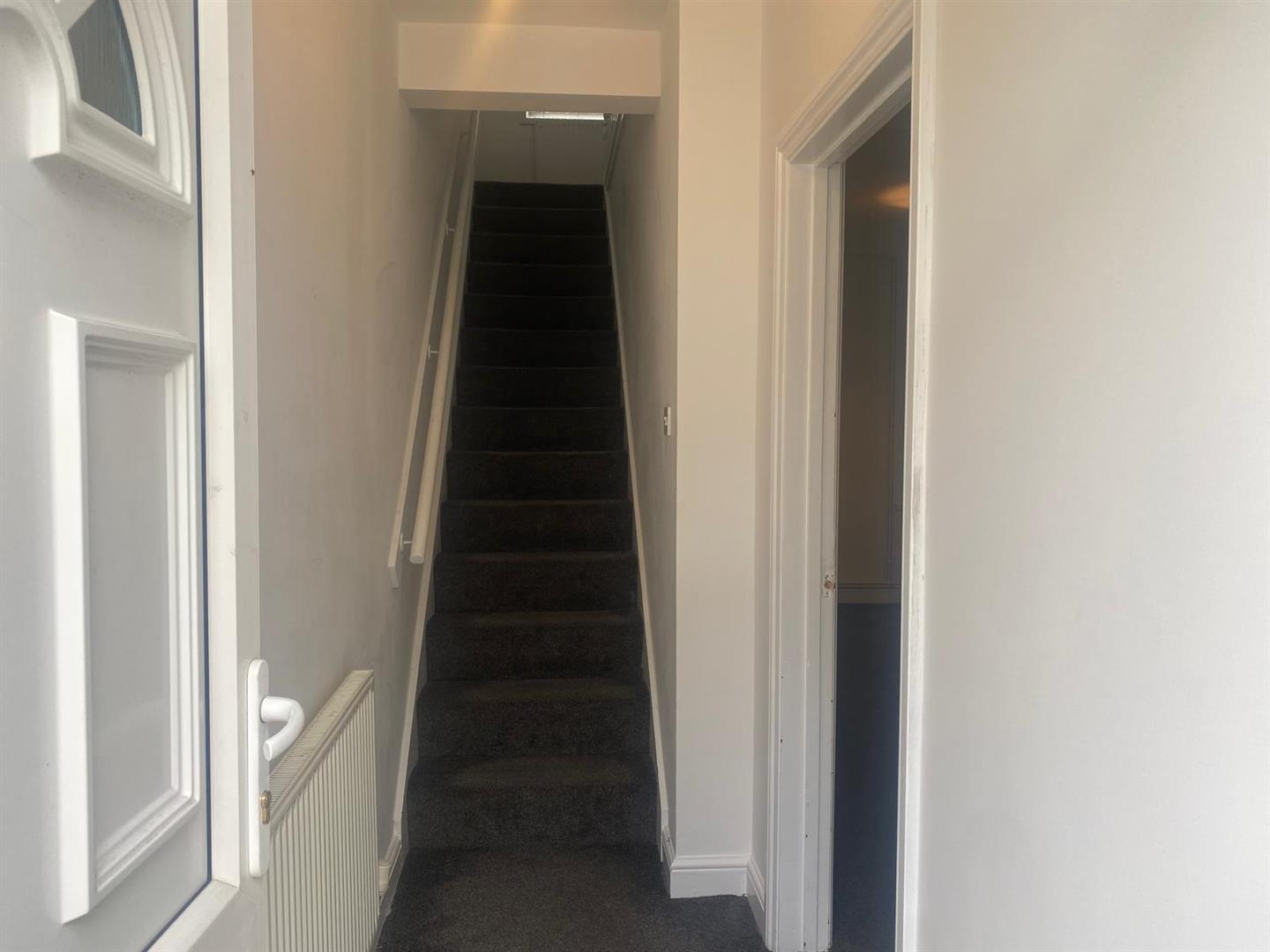 house for rent arail street