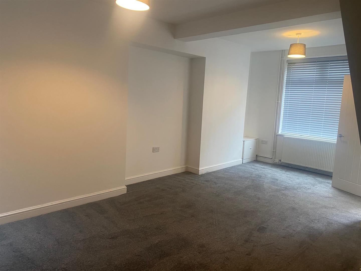 house for rent arail street