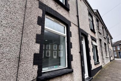 house - terraced for rent trealaw road