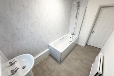 house - terraced for rent court street