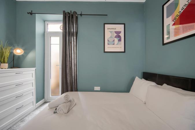 apartment for rent moira terrace