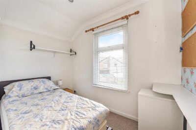 house - terraced for rent lawn terrace