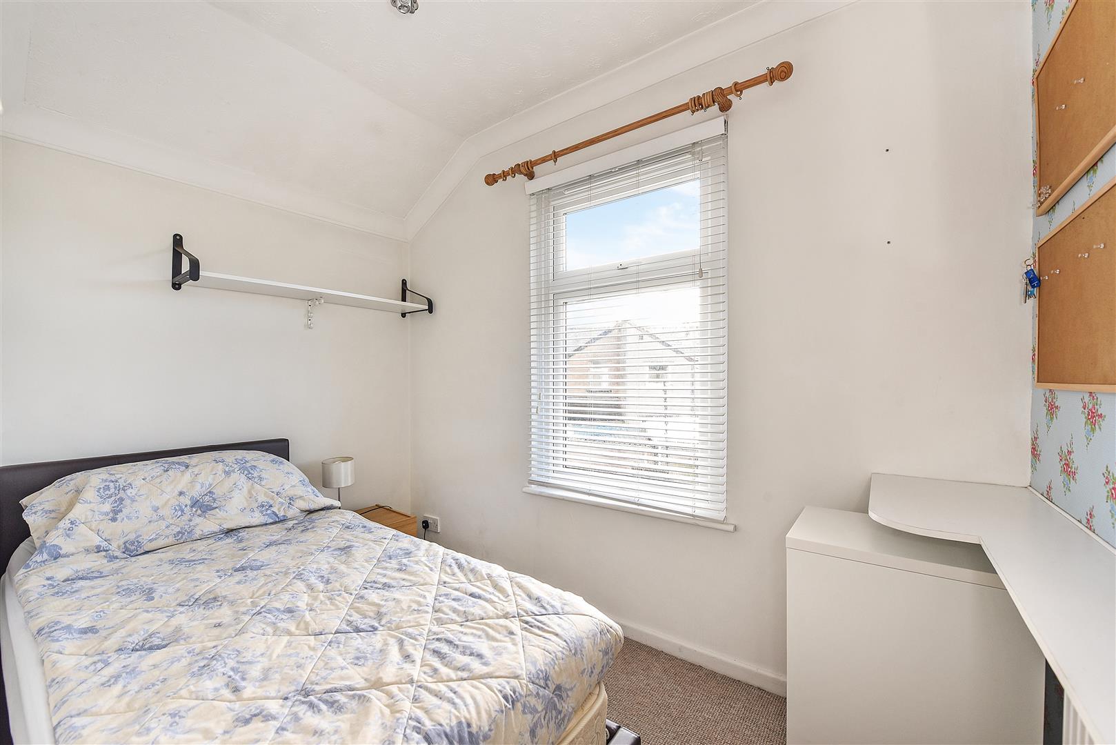 house - terraced for rent lawn terrace