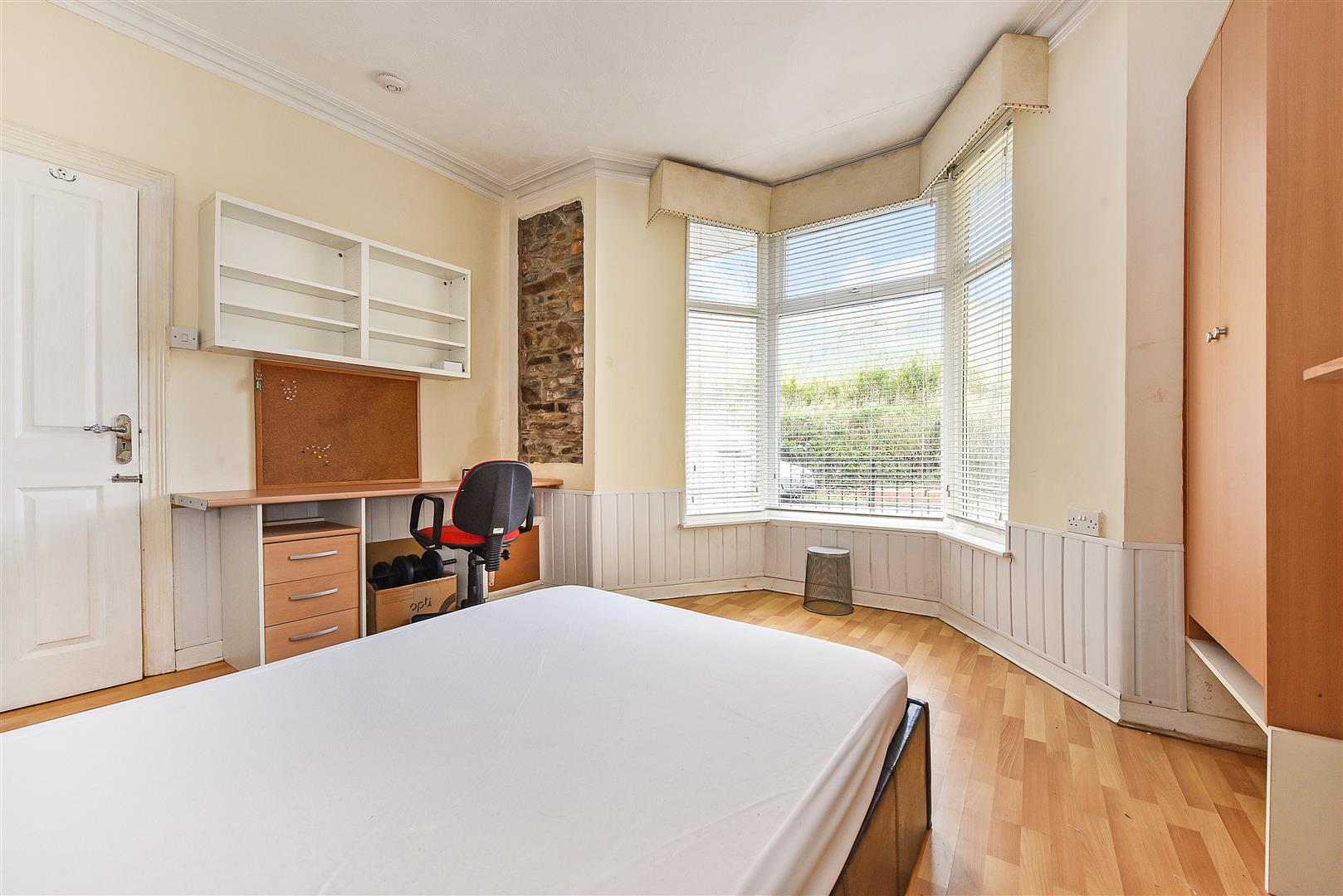 house - terraced for rent lawn terrace