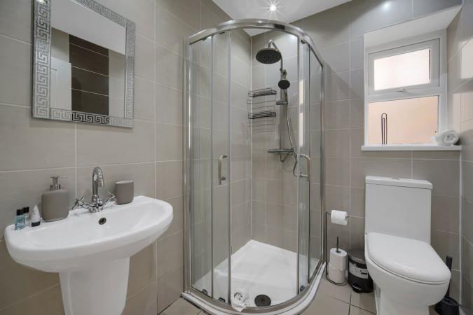 apartment for rent moira terrace