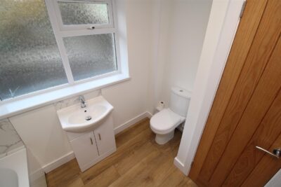 house - terraced for rent clydach road