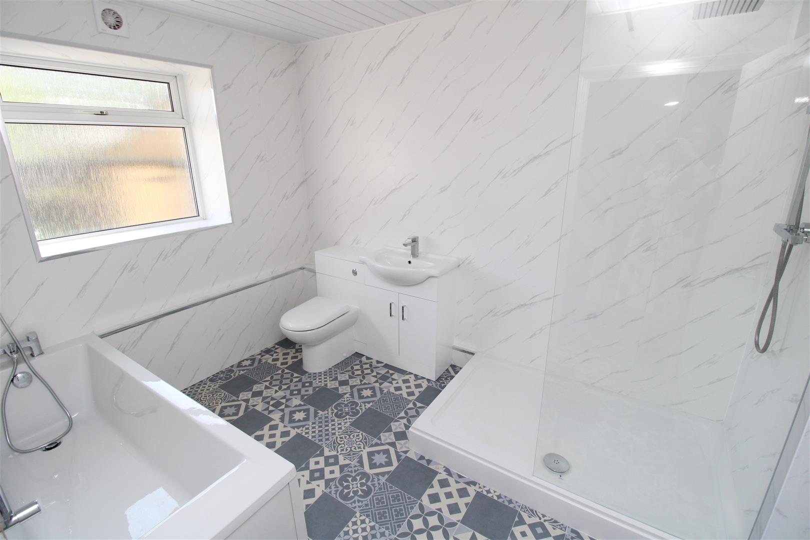 house for rent broadway