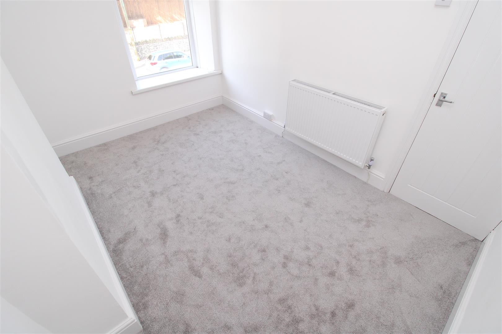 house for rent broadway